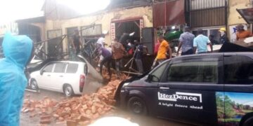 Harare building collapses, woman dies